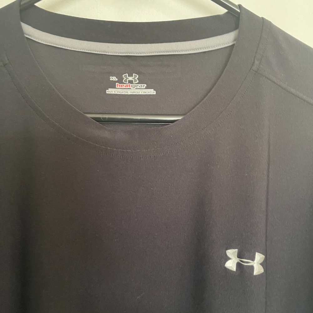 UNDER ARMOUR - Picture 9 of 9